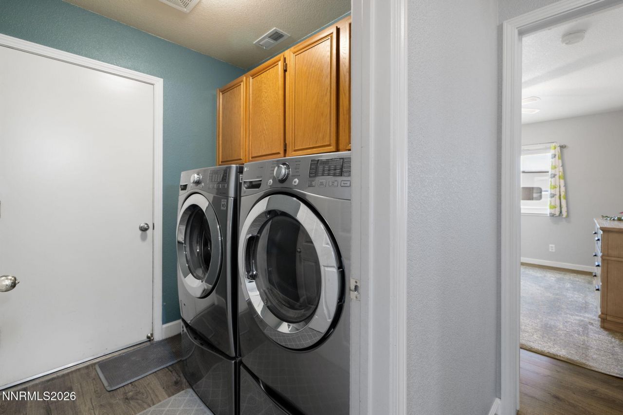 6350 W Ottawa Court, Sun Valley, NV 89433 Photo