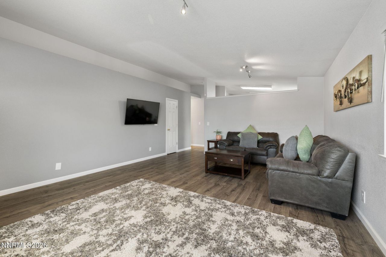 6350 W Ottawa Court, Sun Valley, NV 89433 Photo