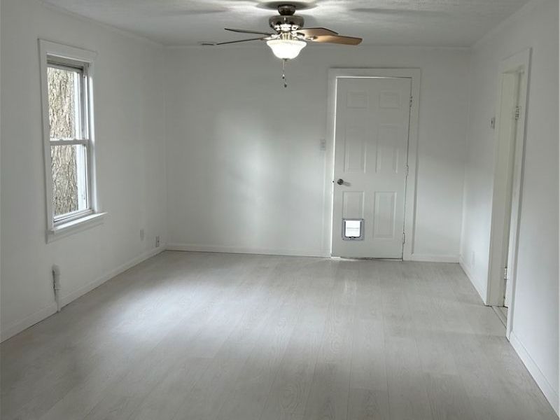 357 Roxboro Road, Vermilion, OH 44089 Photo 3