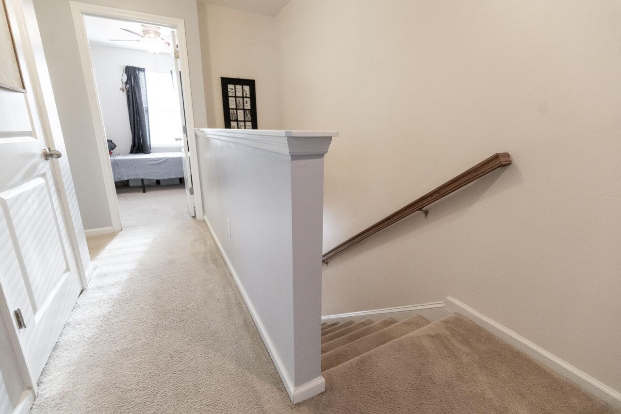 9227 Southern Oak Lane Photo 19