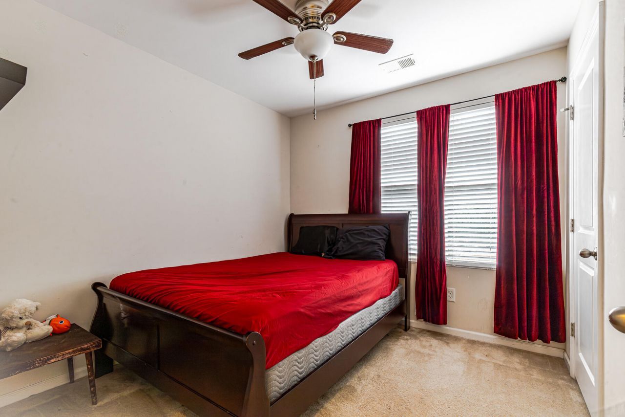 9227 Southern Oak Lane Photo 21