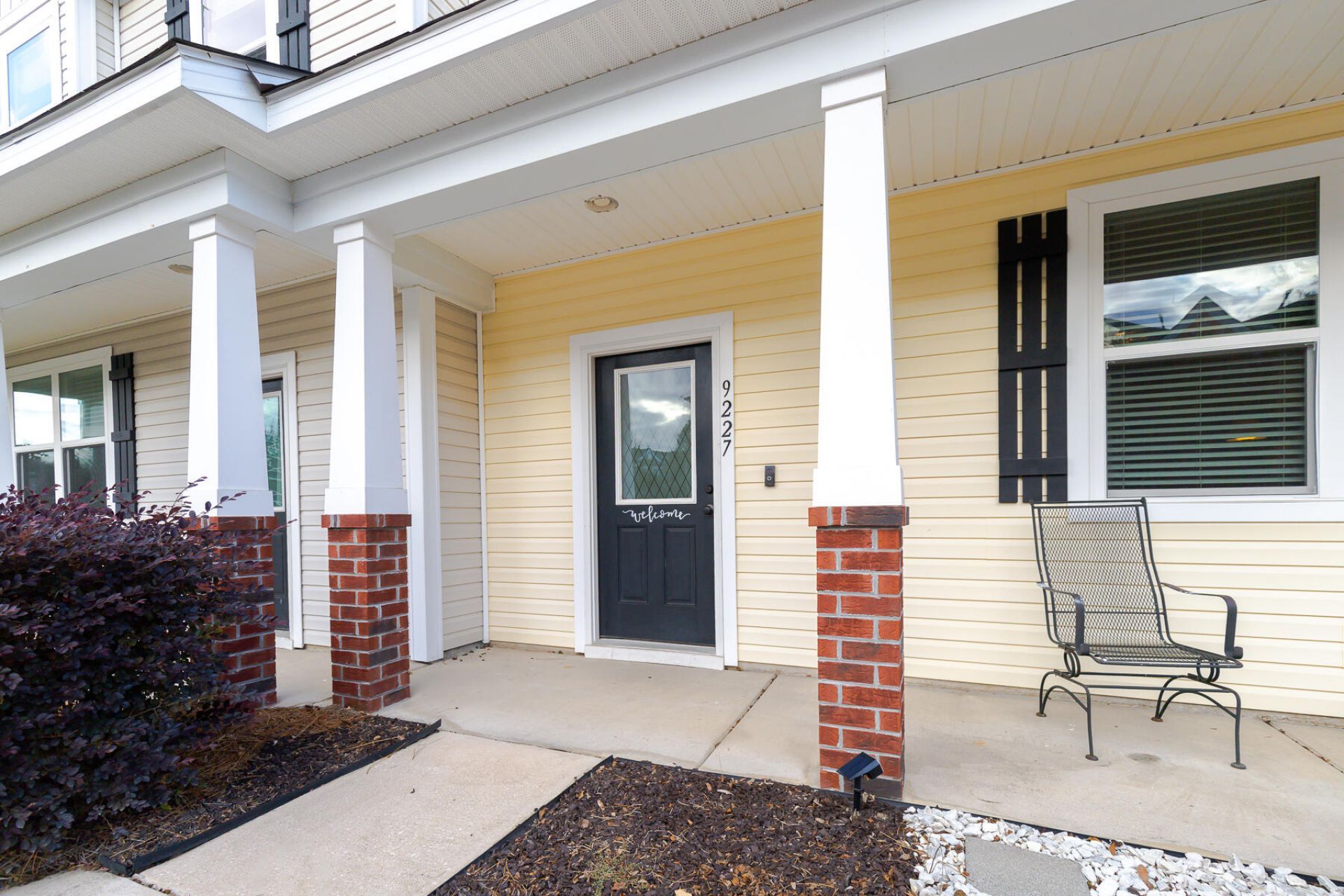 9227 Southern Oak Lane Photo 6