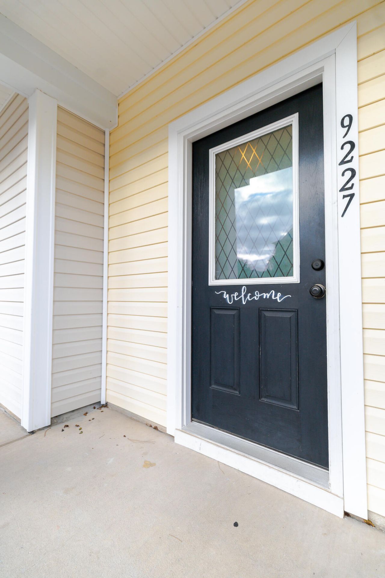 9227 Southern Oak Lane Photo 6