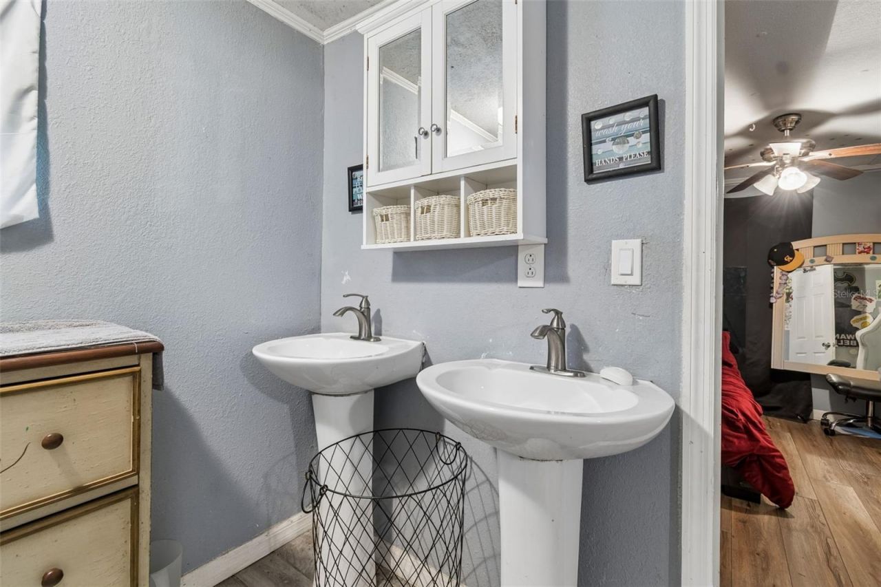 4505 Estate Drive, Plant City, FL 33567 Photo