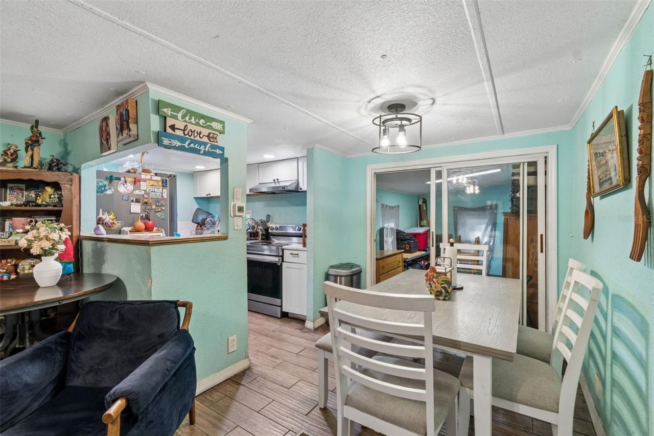 4505 Estate Drive, Plant City, FL 33567 Photo