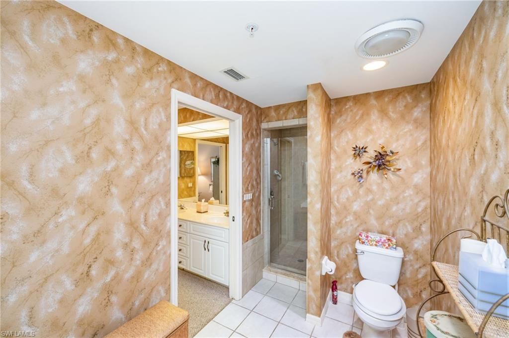 760 Waterford Dr, Unit 203, Naples, FL 34113 Photo