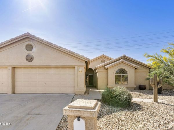 10729 E COOPERS HAWK Drive, Sun Lakes, AZ 85248