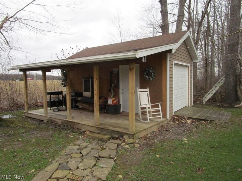 889 Long Shadow Lane, Roaming Shores, OH 44085 Photo 11