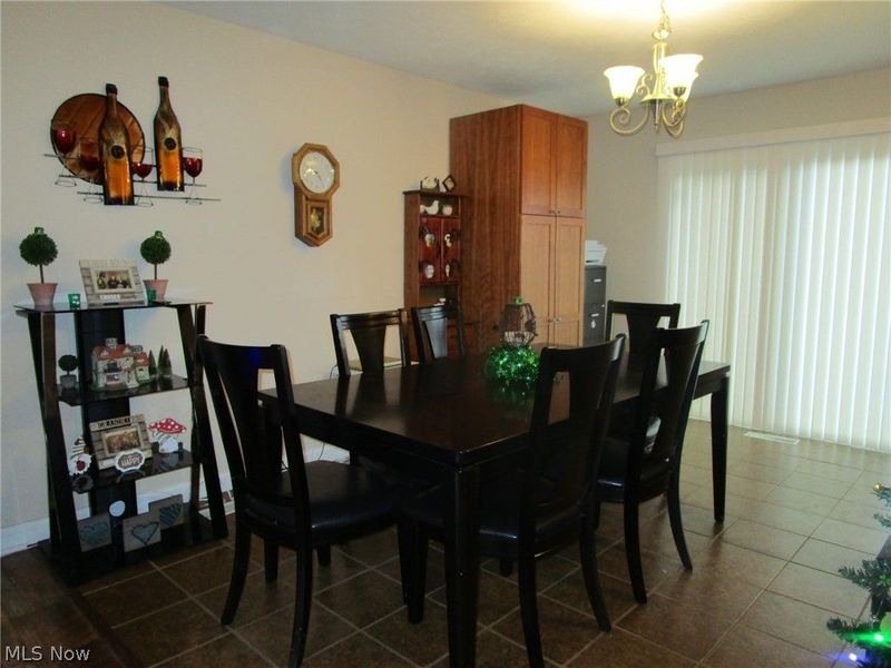 889 Long Shadow Lane, Roaming Shores, OH 44085 Photo 13