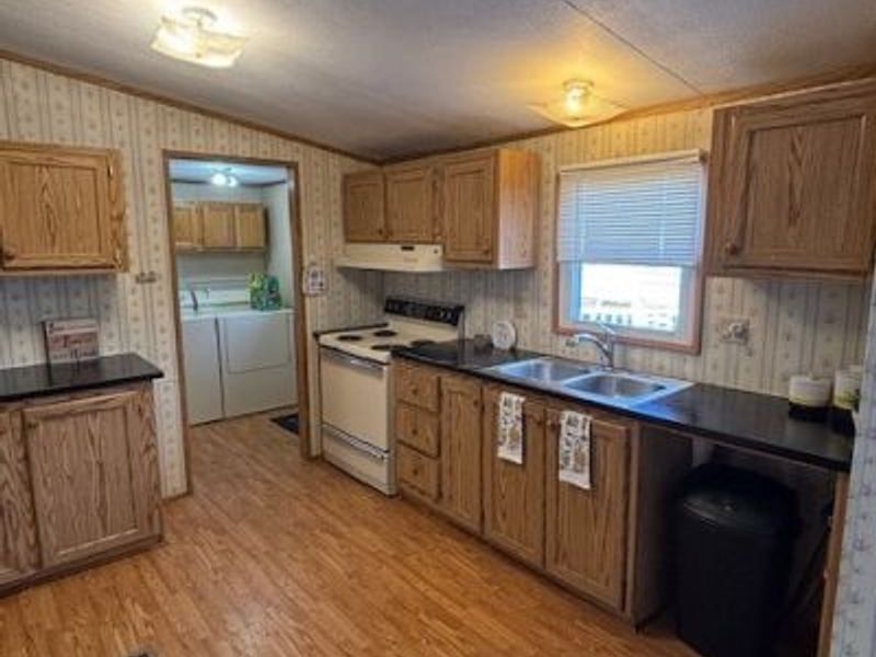 12860 Mayfield Road, Unit 117, Chardon, OH 44024 Photo 8