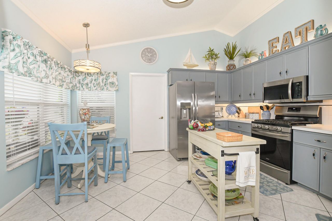 1187 NW Lombardy Drive, Port Saint Lucie, FL 34986 Photo