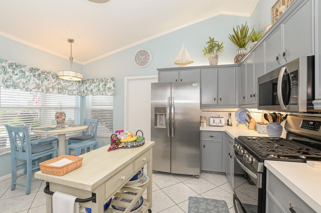 1187 NW Lombardy Drive, Port Saint Lucie, FL 34986 Photo