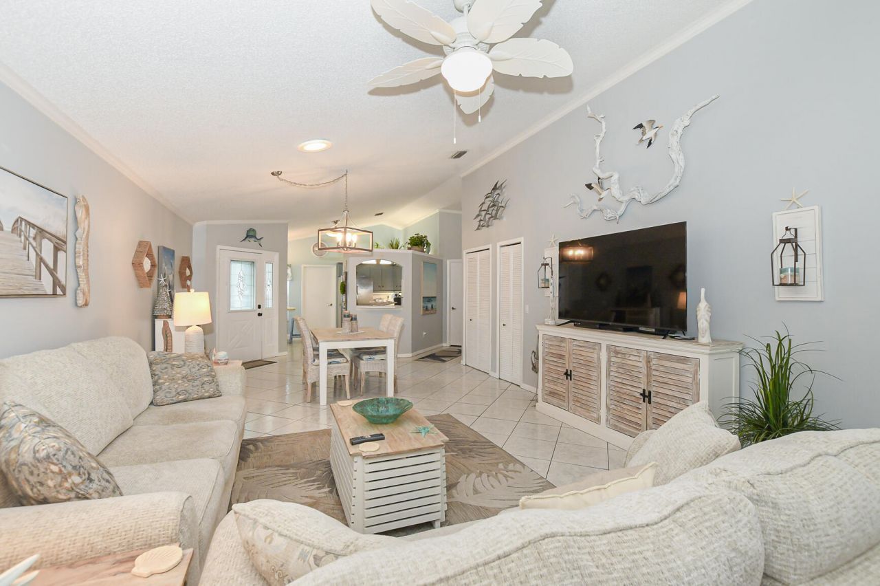 1187 NW Lombardy Drive, Port Saint Lucie, FL 34986 Photo