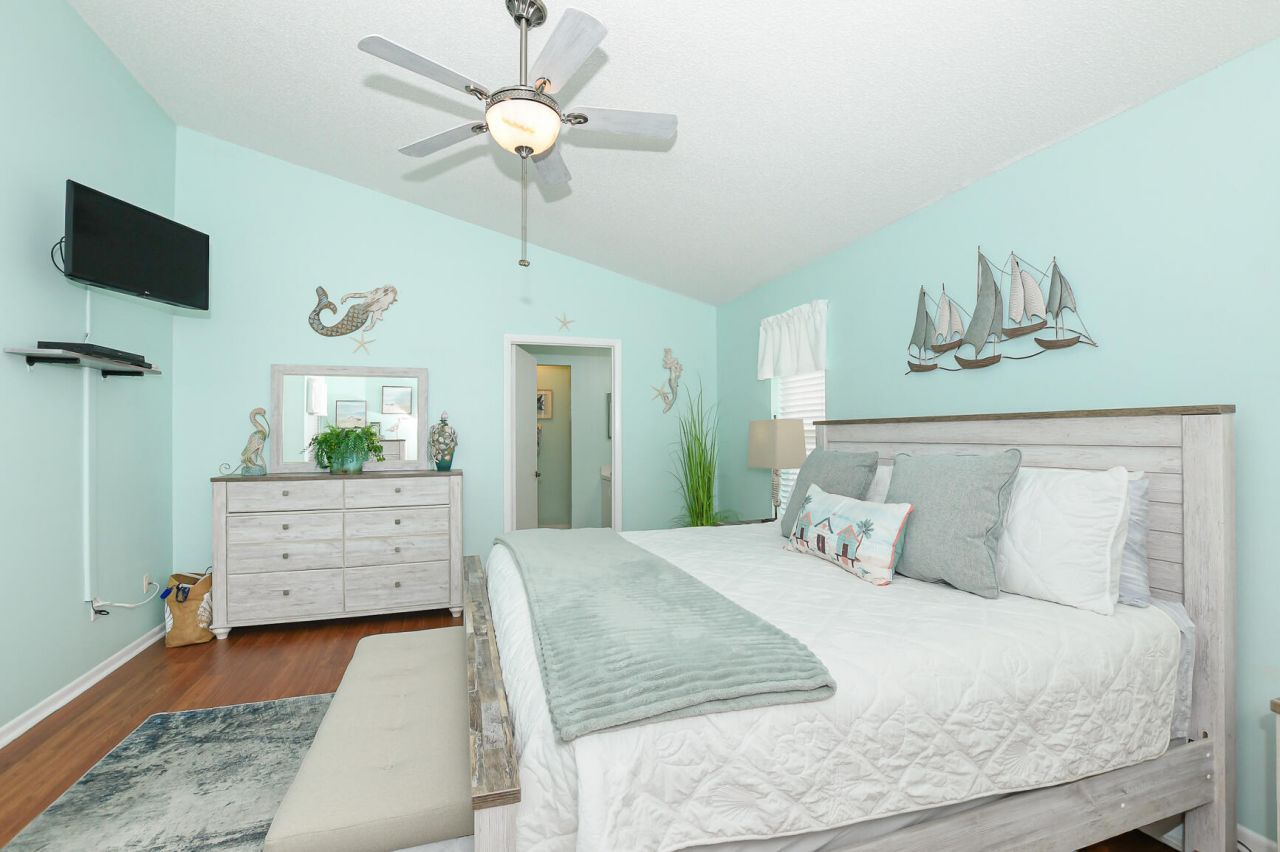 1187 NW Lombardy Drive, Port Saint Lucie, FL 34986 Photo