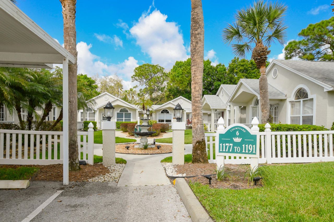 1187 NW Lombardy Drive, Port Saint Lucie, FL 34986 Photo