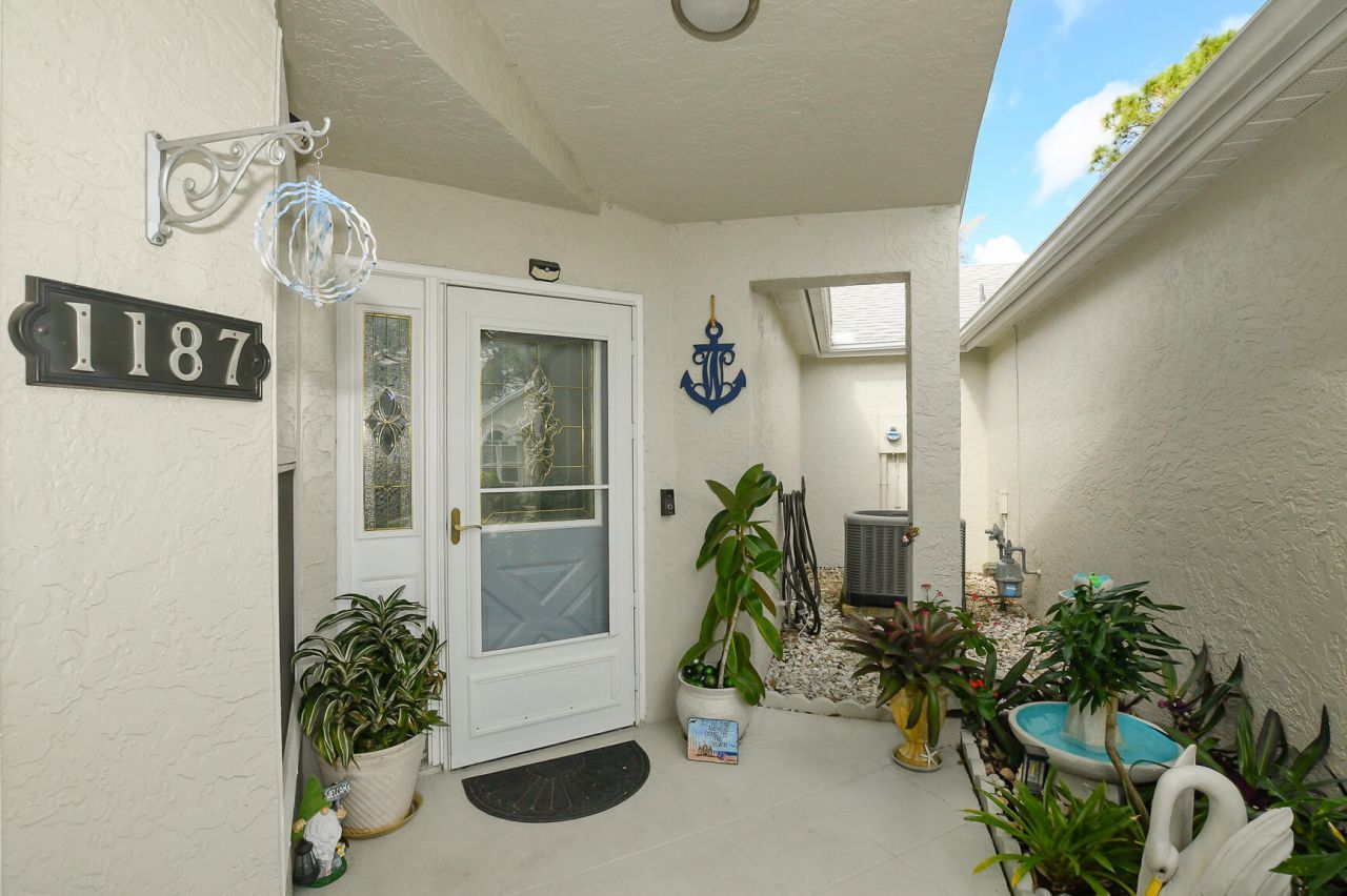 1187 NW Lombardy Drive, Port Saint Lucie, FL 34986 Photo