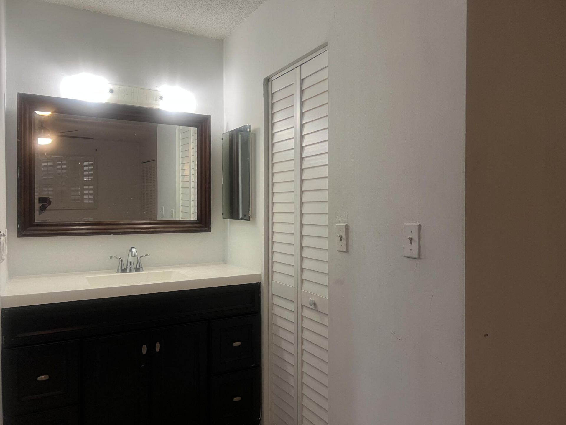 3300 Spanish Moss Terrace, Unit 111, Lauderhill, FL 33319 Photo