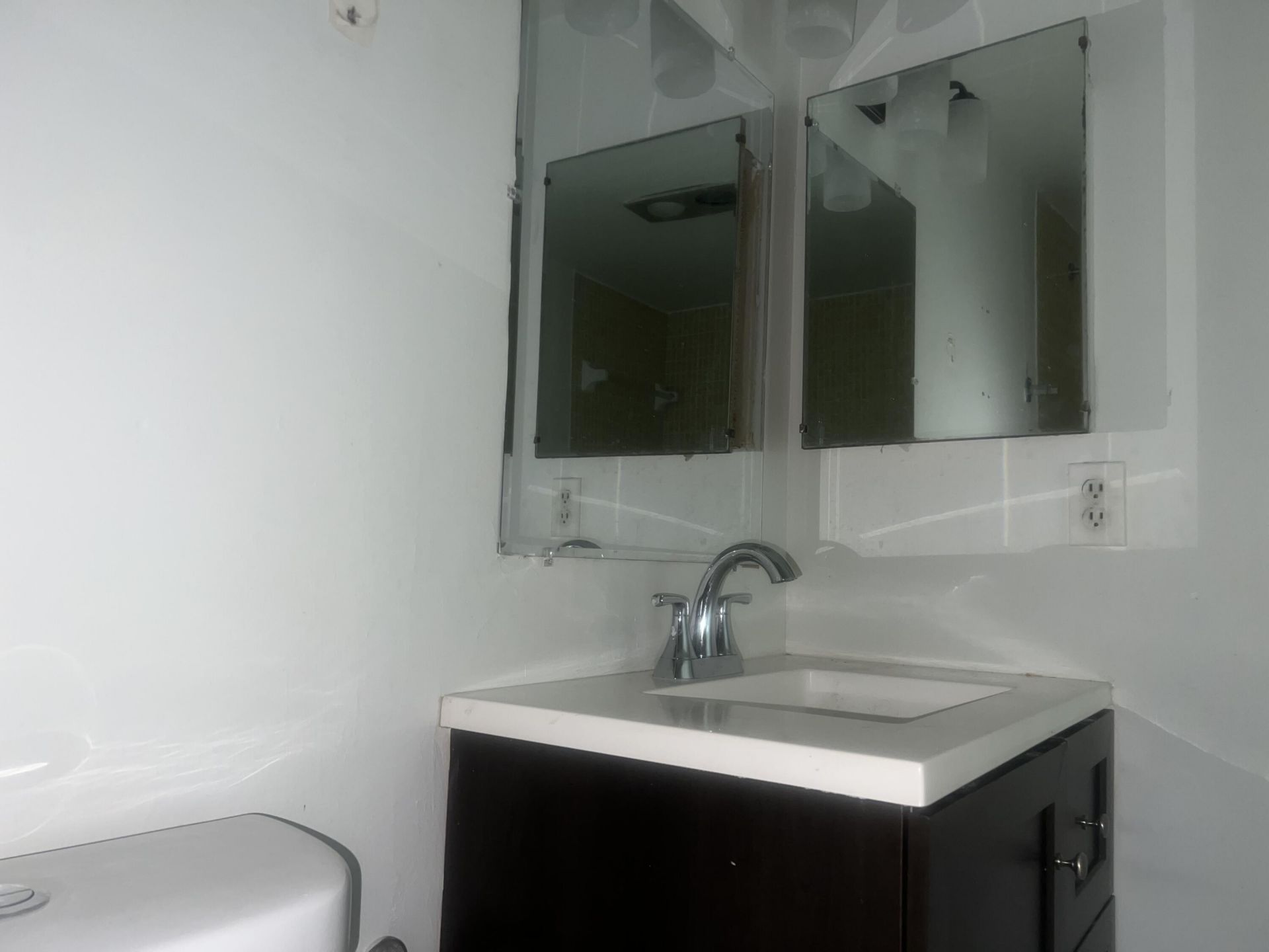 3300 Spanish Moss Terrace, Unit 111, Lauderhill, FL 33319 Photo