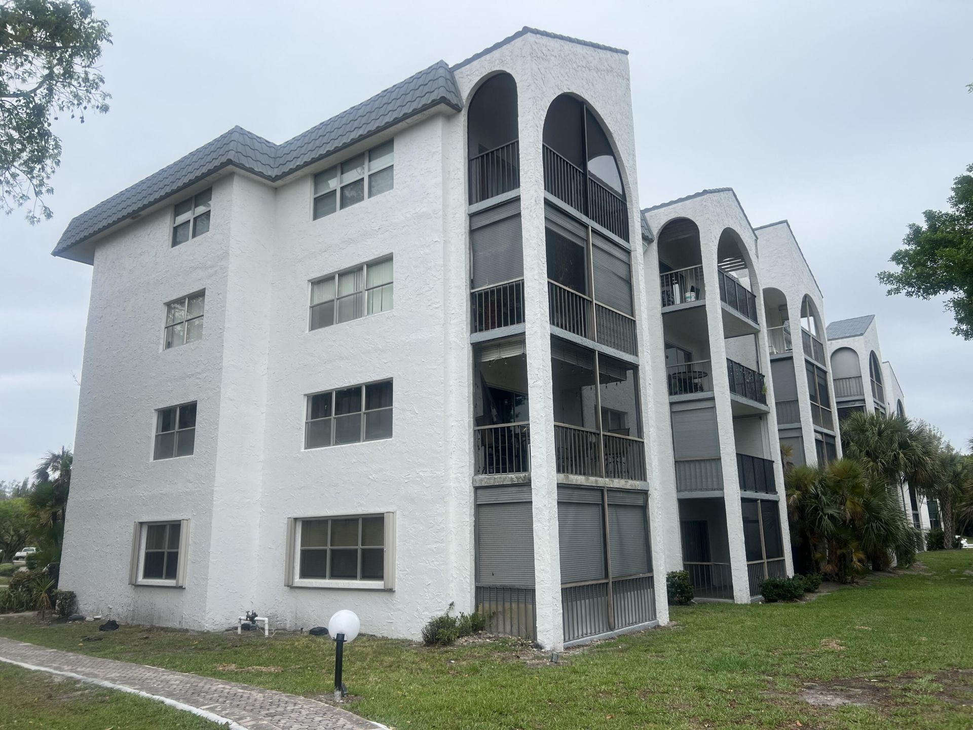 3300 Spanish Moss Terrace, Unit 111, Lauderhill, FL 33319 Photo