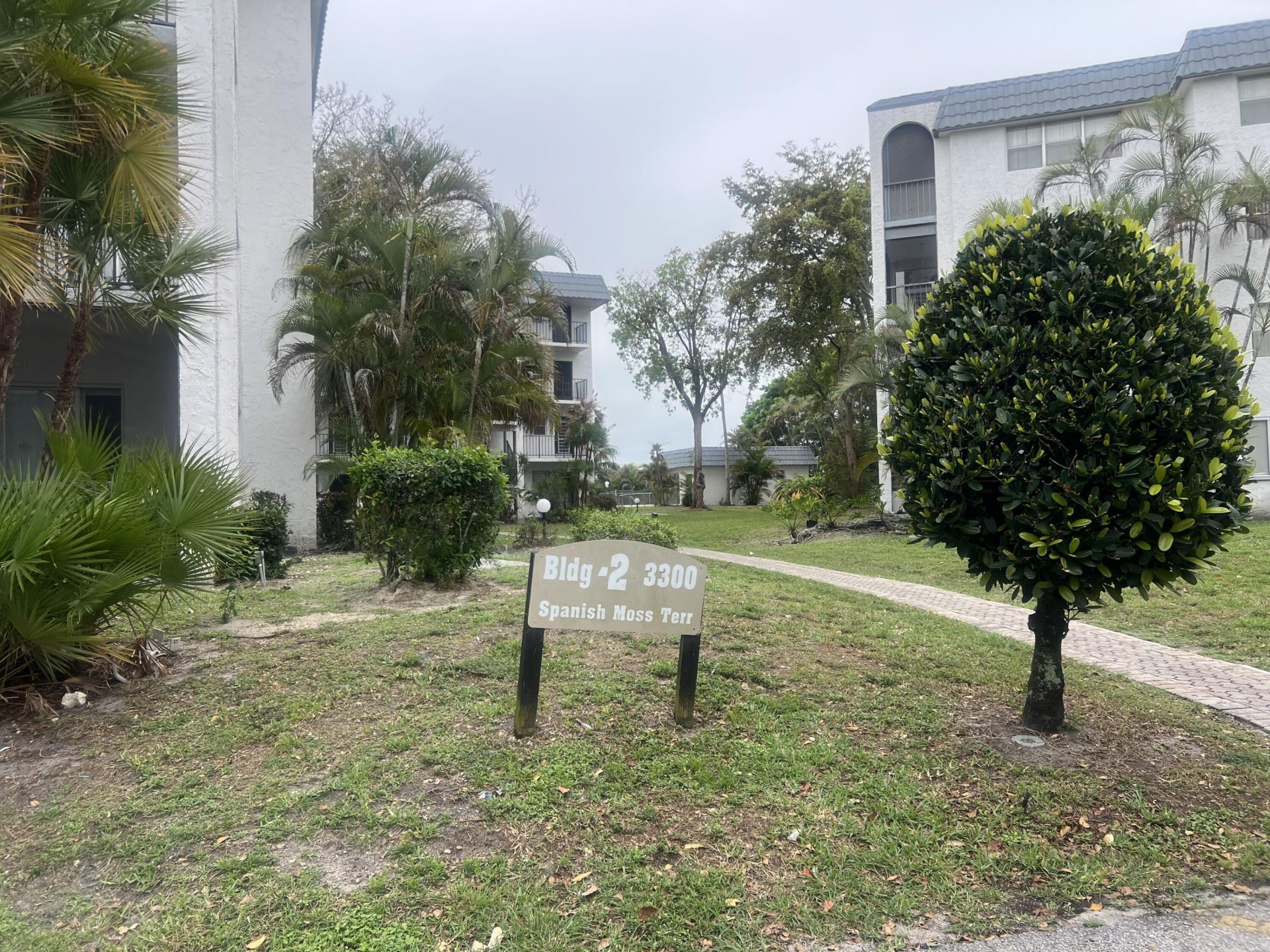 3300 Spanish Moss Terrace, Unit 111, Lauderhill, FL 33319 Photo