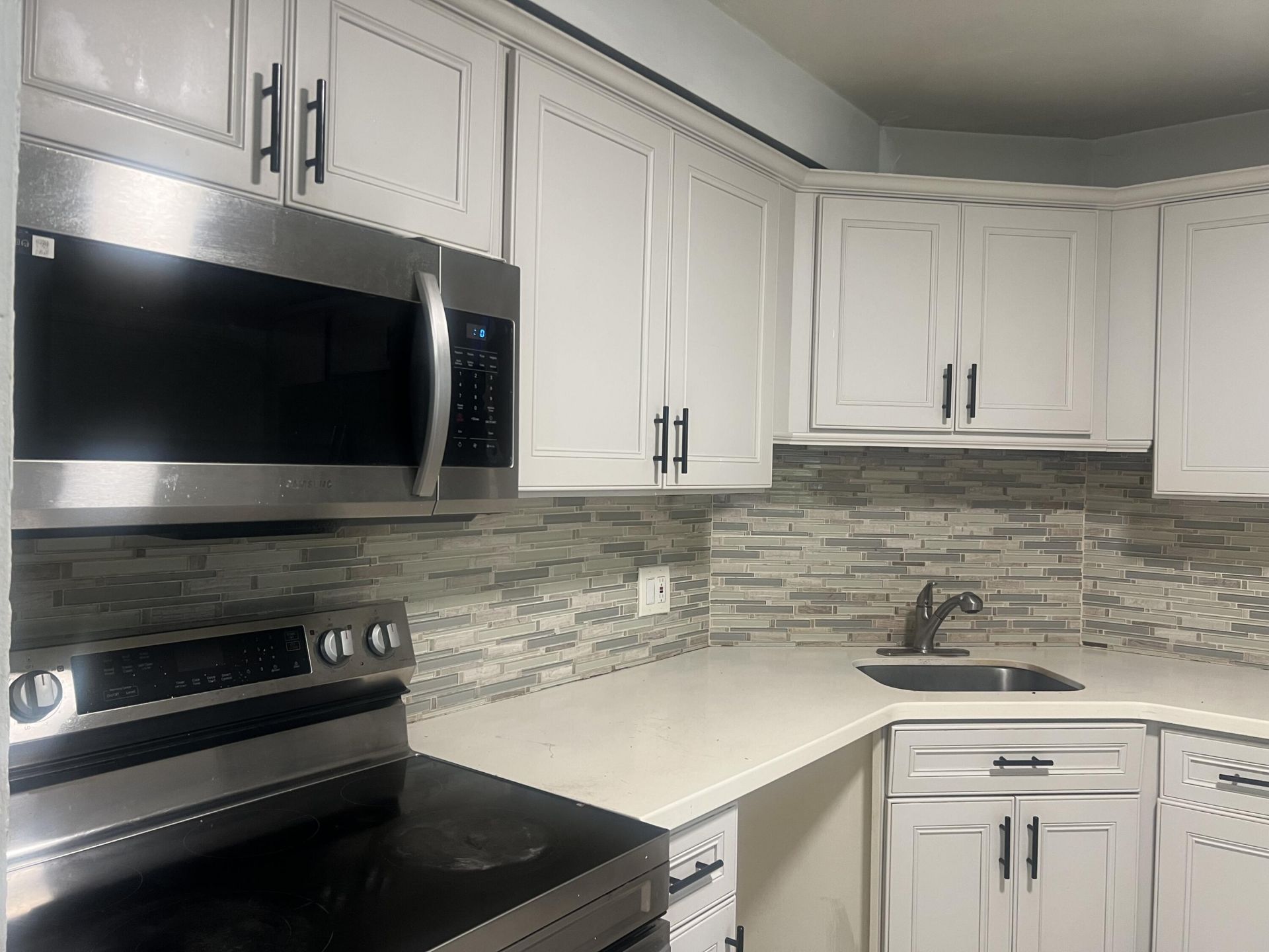 3300 Spanish Moss Terrace, Unit 111, Lauderhill, FL 33319 Photo