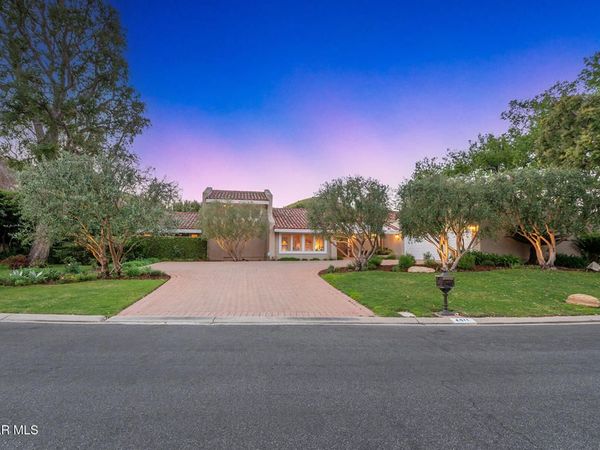 4011 Cresthaven Drive, Westlake Village, CA 91362