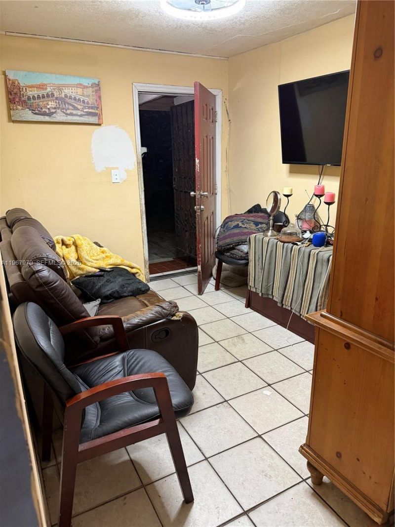 12040 NW 20th Ave , Miami, FL 33167 Photo