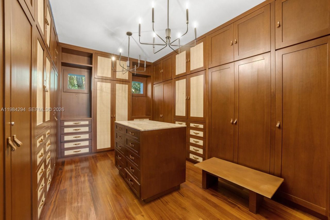 16 Palm Ave , Miami Beach, FL 33139 Photo