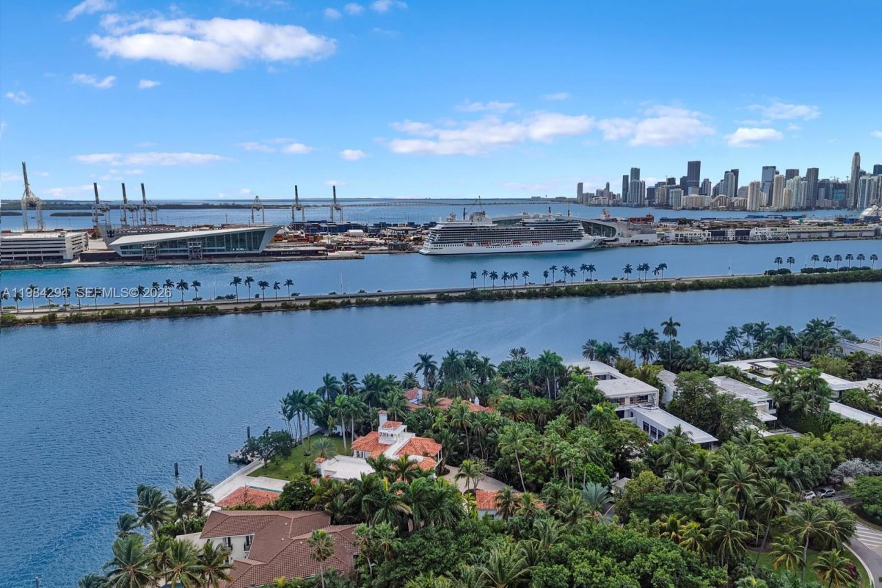 16 Palm Ave , Miami Beach, FL 33139 Photo