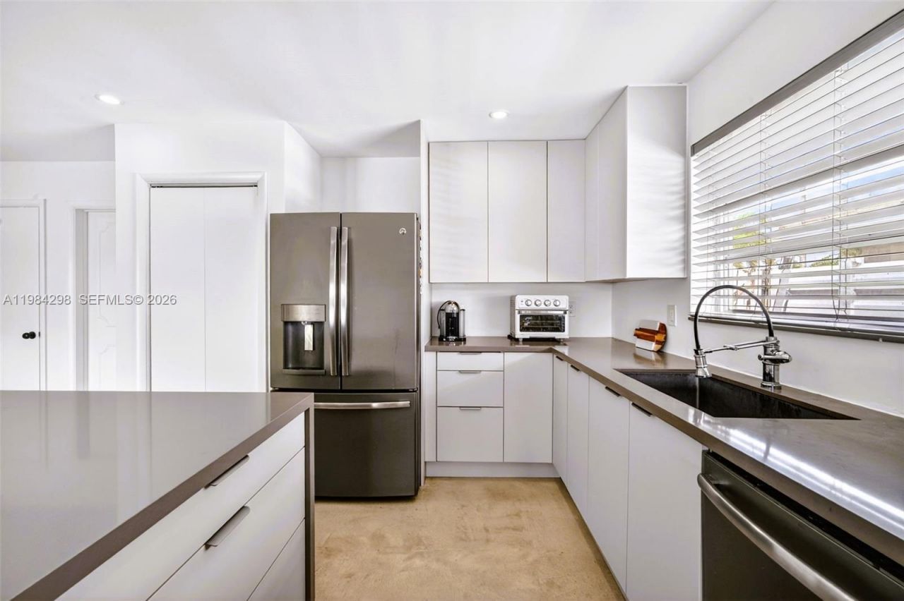 1119 N 46th Ter , Hollywood, FL 33021 Photo