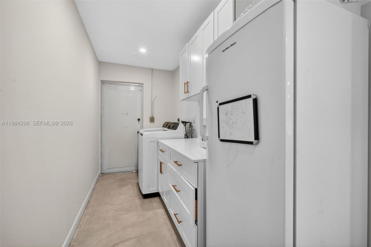 1119 N 46th Ter , Hollywood, FL 33021 Photo