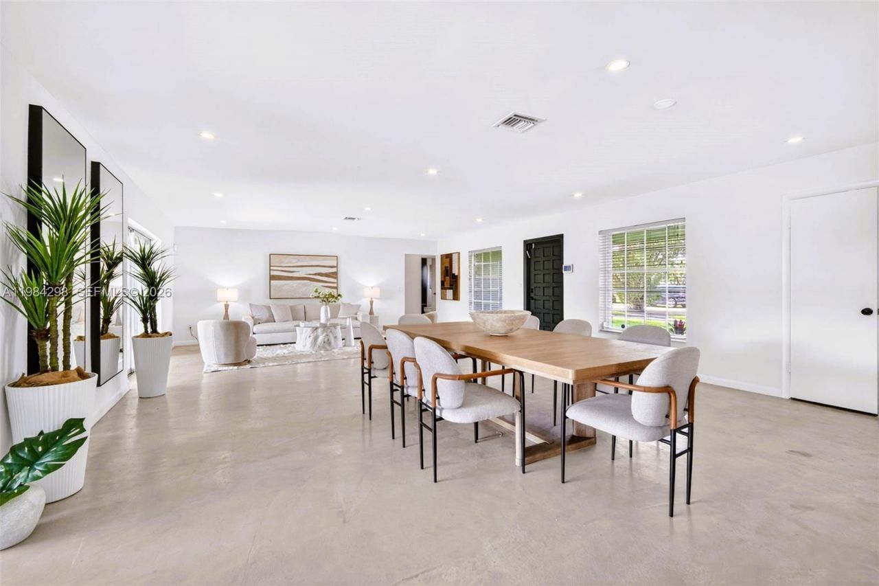 1119 N 46th Ter , Hollywood, FL 33021 Photo