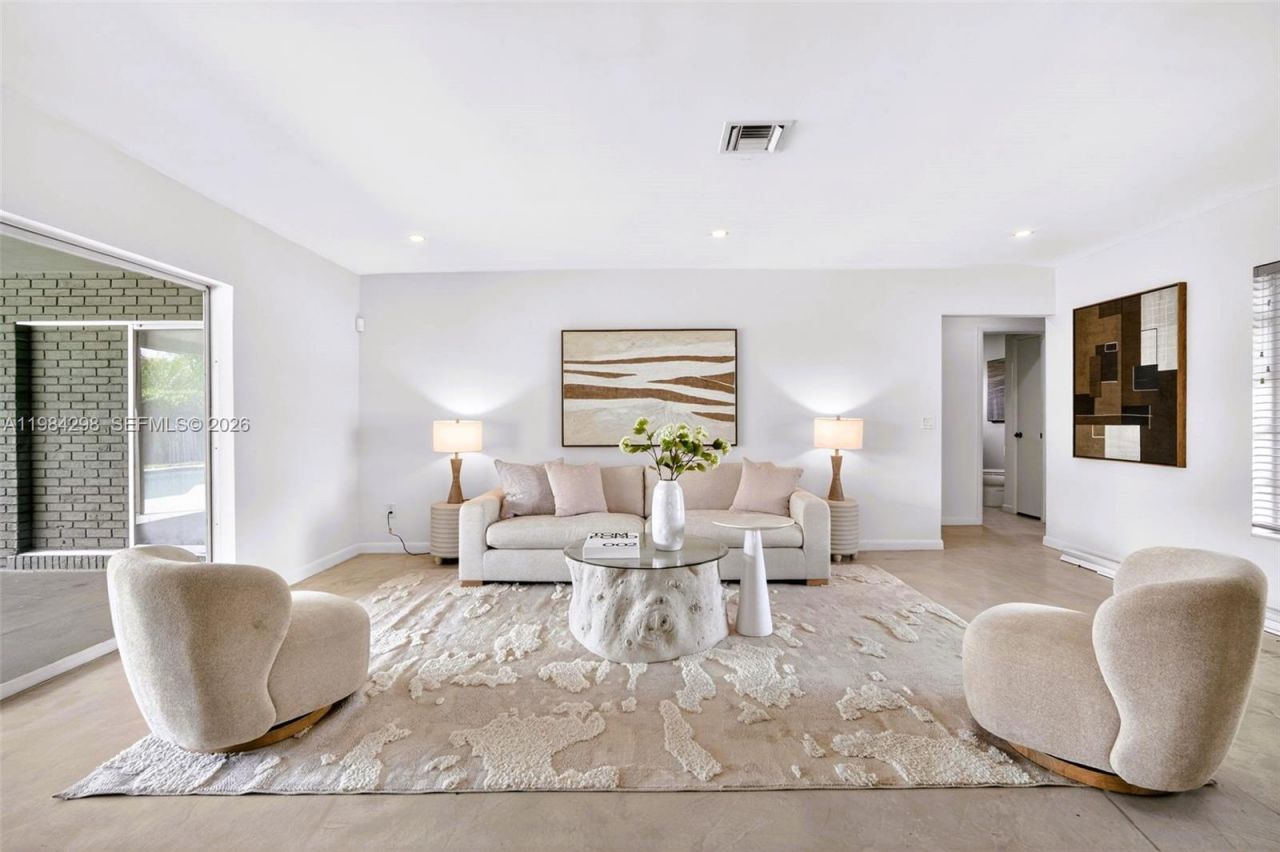 1119 N 46th Ter , Hollywood, FL 33021 Photo