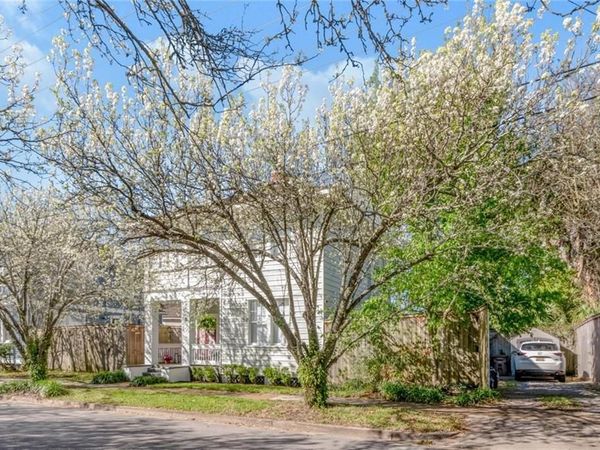 160 Dexter Avenue, Mobile, AL 36604