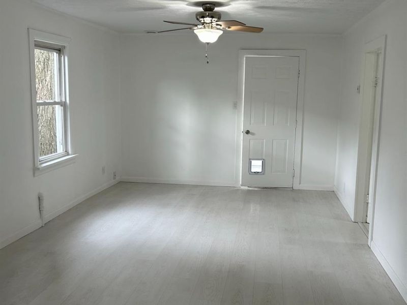 357 Roxboro, Vermilion, OH 44089 Photo 3