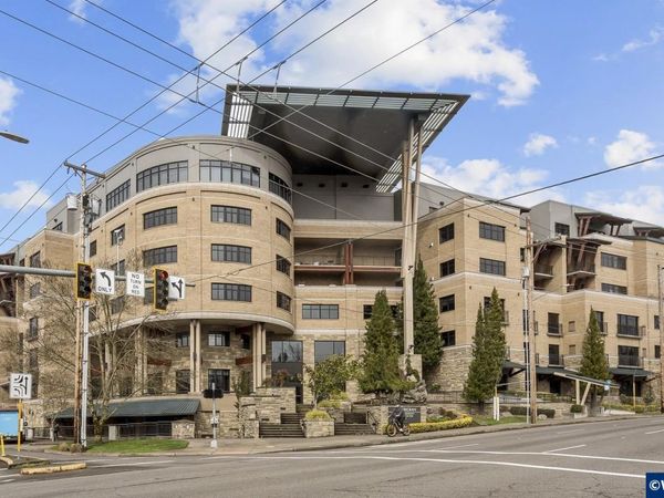 777 Commercial #139 St SE, Salem, OR 97301