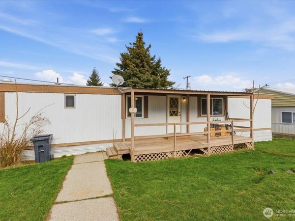 121 Dill Avenue , Grand Coulee, WA 99133