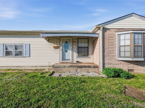 305 22nd NE, Miami, OK 74354