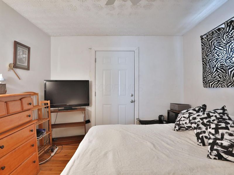 957 E 13th Avenue, Columbus, OH 43211 Photo 16