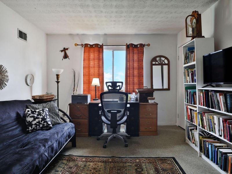 957 E 13th Avenue, Columbus, OH 43211 Photo 24