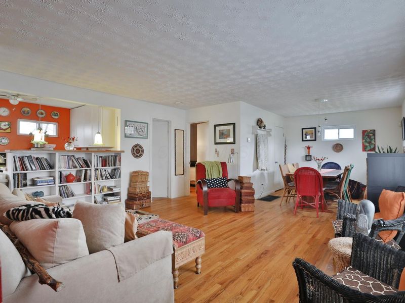 957 E 13th Avenue, Columbus, OH 43211 Photo 7