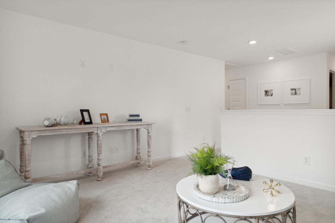 1034 Patagonia Street Photo 14