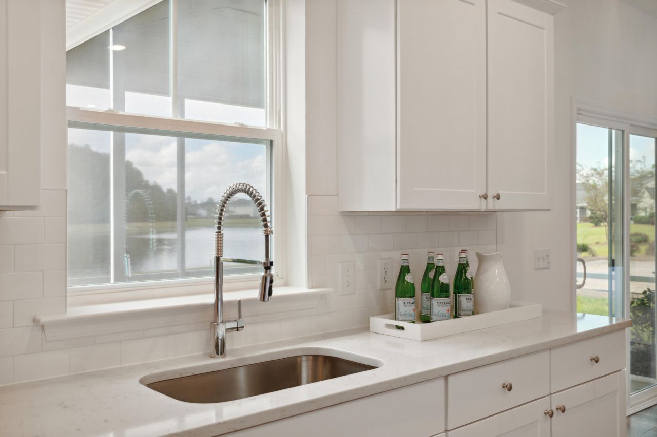 1034 Patagonia Street Photo 9