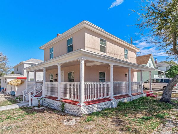 502 N Halifax Avenue, Daytona Beach, FL 32118