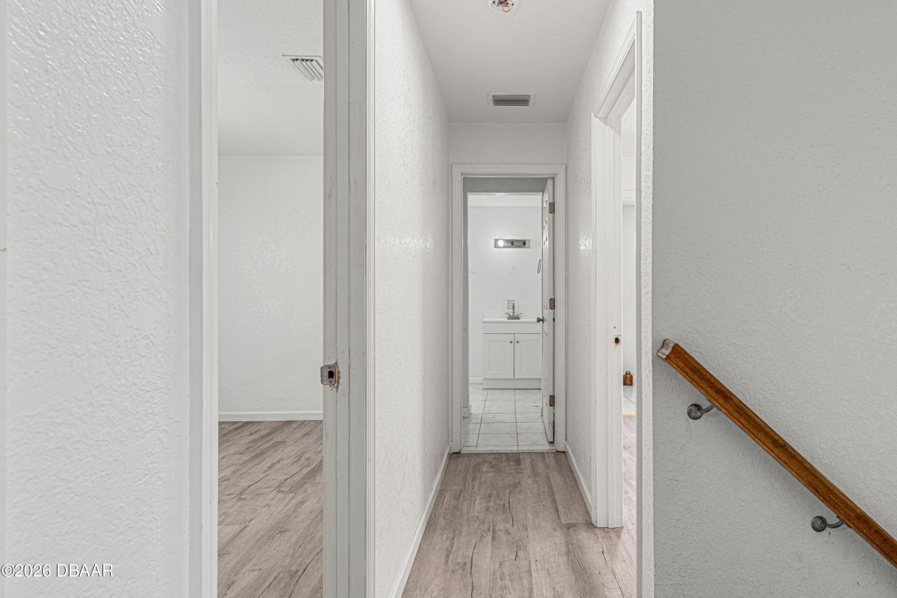 502 N Halifax Avenue, Daytona Beach, FL 32118 Photo