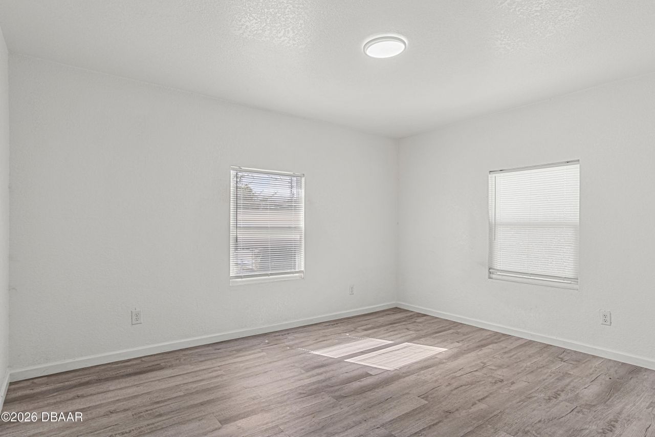 502 N Halifax Avenue, Daytona Beach, FL 32118 Photo