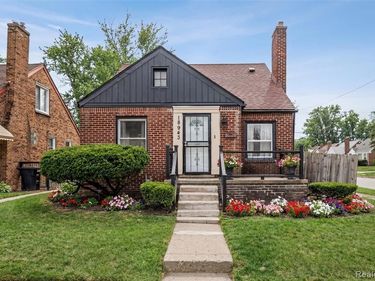 18943 Curtis Street, Detroit, MI 48219