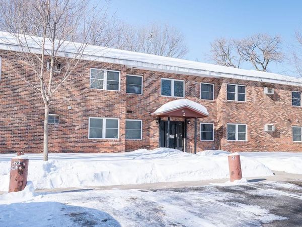 311 W Bert Street, Unit 22, Lake Crystal, MN 56055