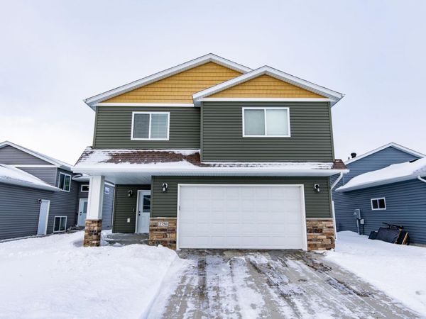 2750 10th Street W, West Fargo, ND 58078