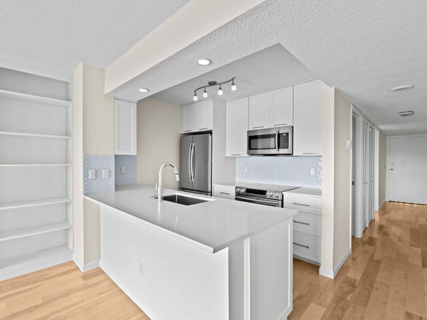 286 Cypress Point Drive, Palm Beach Gardens, FL 33418